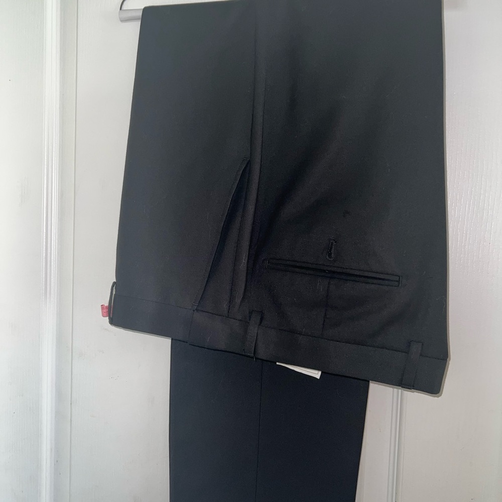 Men's Suite - Picture 6 of 13